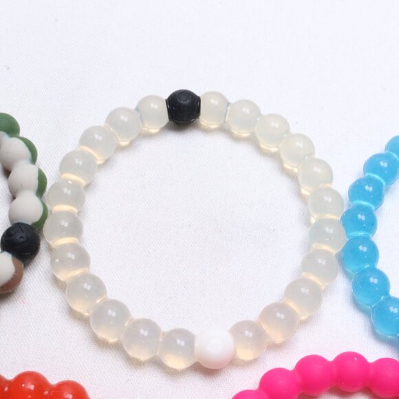Lot of 5 Different Lokai Silicone Bracelets - Picture 3 of 6